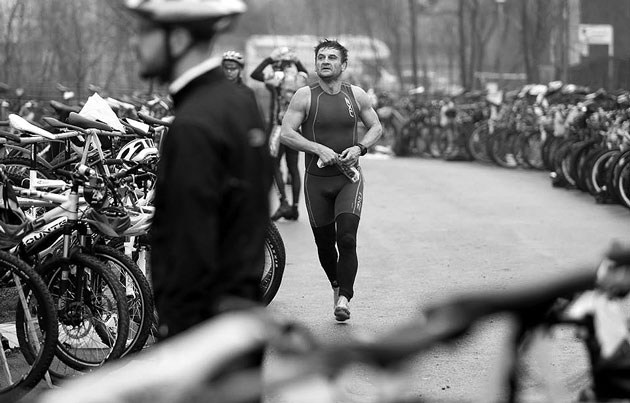 A murit Vasile Roatiş, unul dintre cei mai buni triatlonişti din România