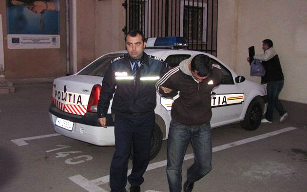 Bătăușii au făcut legea în județ