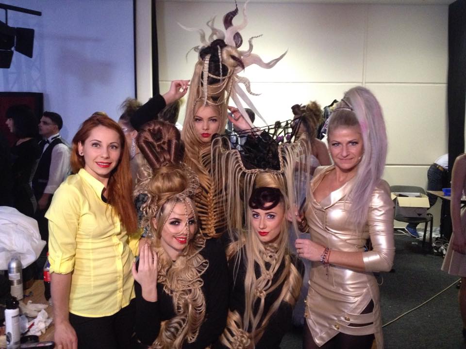 Sătmărenii chiar au talent. Hair stylist-ul Adriana Popescu a impresionat la „Românii au talent”