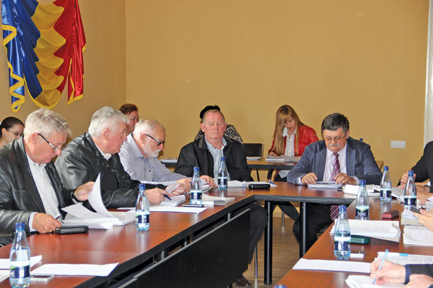 Bisericile, puse la plată în județ