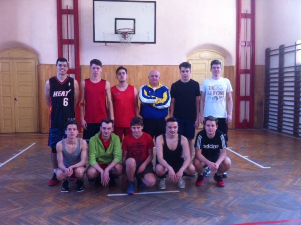 Frăţia baschetului