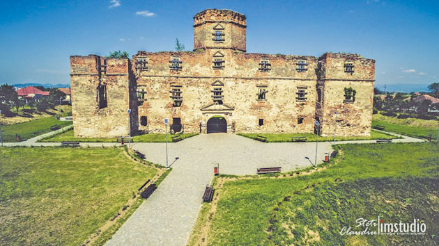 Farsa care  poate deveni realitate