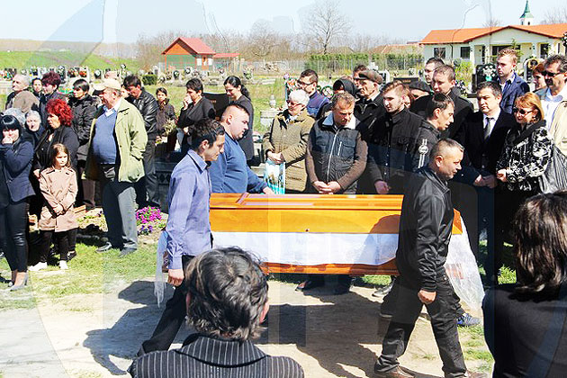 Sătmăreanul asasinat în Portugalia, înmormântat acasă, la Petin