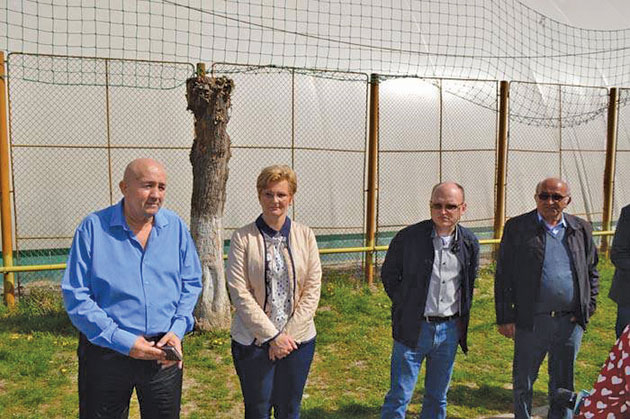 Primarul lucrează nemţeşte