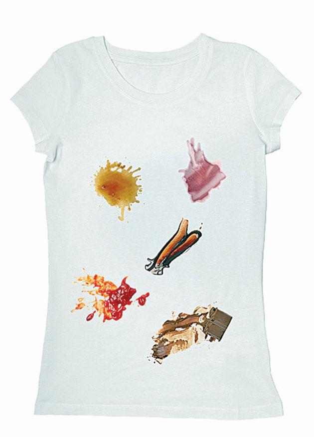 S-a inventat tricoul care se curăţă pe sârmă!