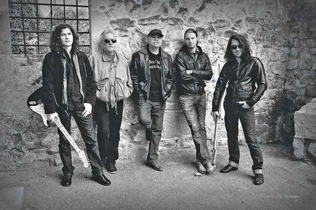 Concert Semnal M la District 15