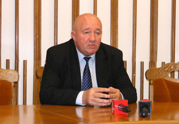 Primarul, verificat la avere