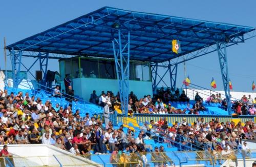 Probleme pentru șoimi...