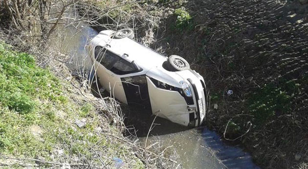 Cu maşina-n Valea Vinului