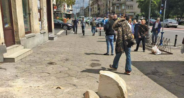 Poliția Locală a amendat proprietarul clădirii din Centrul Vechi