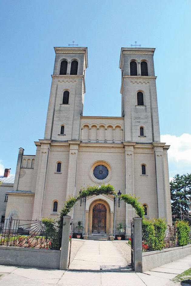 biserica-din-capleni