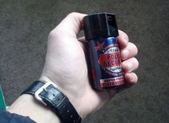 Iritaţi la ochi, dar şi  la comportament