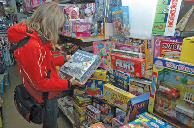 Magazinele de jucării, amendate de Protecția Consumatorilor