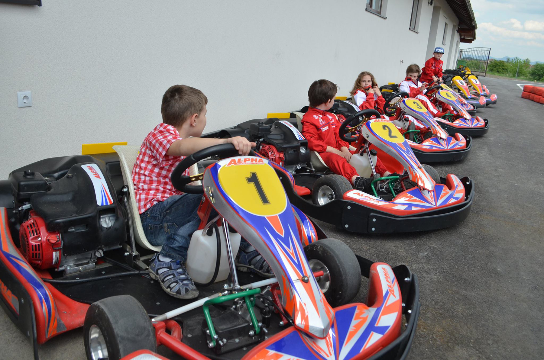 Pistă de karting de 500.000 euro la Ciuperceni