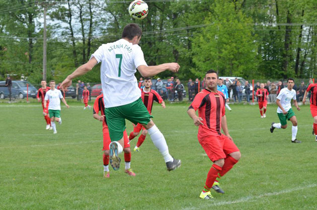 Recolta, pas mare spre titlu!