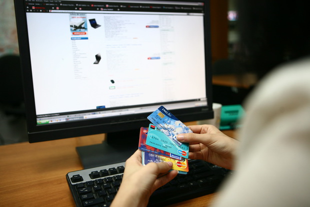 Magazinele online au înregistrat vânzări de peste 127 milioane de lei în ultimele 12 luni