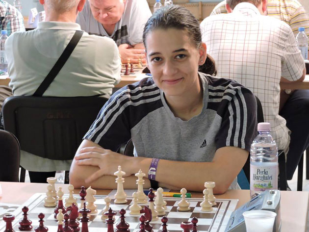 Performanţă  /  Cei mai buni şahişti de la LPS CSS-uri sunt sătmăreni
