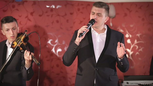 „Așa e dragostea”