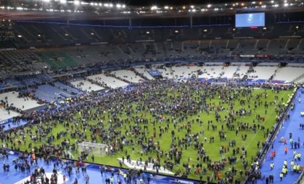 Sistemul de securitate de la Stade de France a cedat înainte de Franţa-România