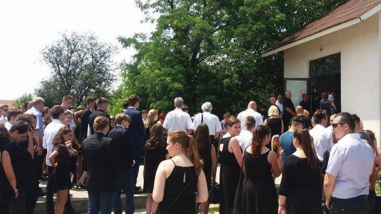 Adolescentul accidentat mortal, condus  pe ultimul drum