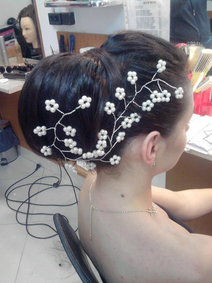 543244_375764245837704_465717147_n