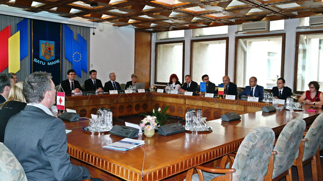 Oficiali din Canada la Prefectură