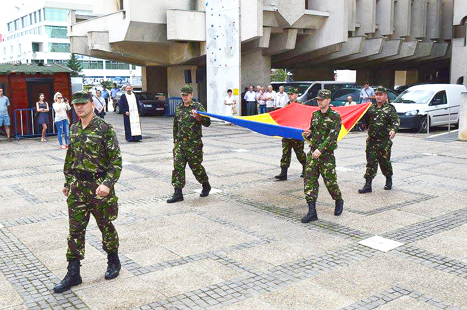 Din dragoste pentru tricolor!