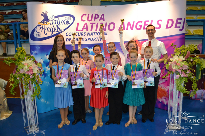 Loga Dance Scool / Trei perechi medaliate la Dej