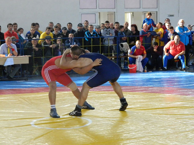 Lupte Greco romane  /  Naţionalele cadeţilor, la Ardud