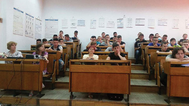 „Misiune posibilă” pentru elevii aparţinând minorităţilor naţionale