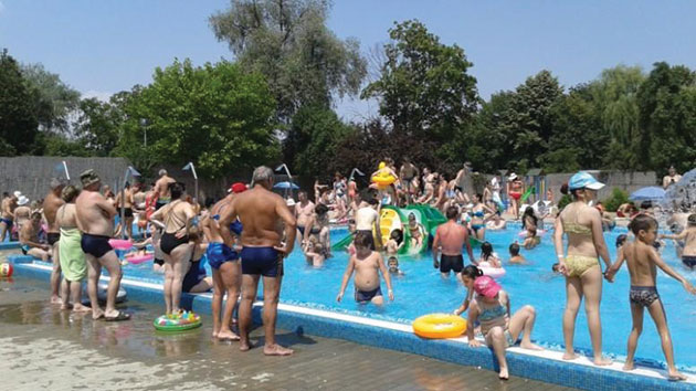 Mii de sătmăreni au ales ștrandul Nord Vest Termal Park