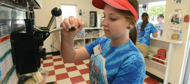 Subvenții pentru cei ce angajează elevi și studenți în vacanță