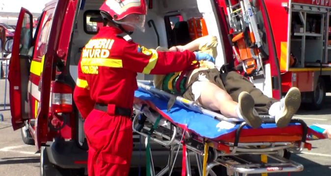 Vânzător de ziare accidentat grav la Burdea