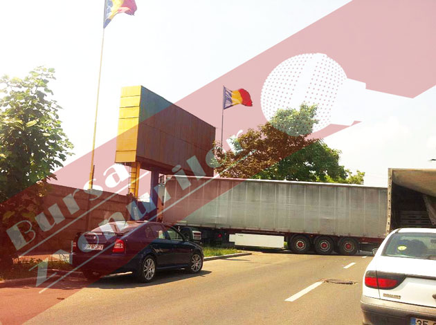 Cu TIR-ul pe sub tabelă