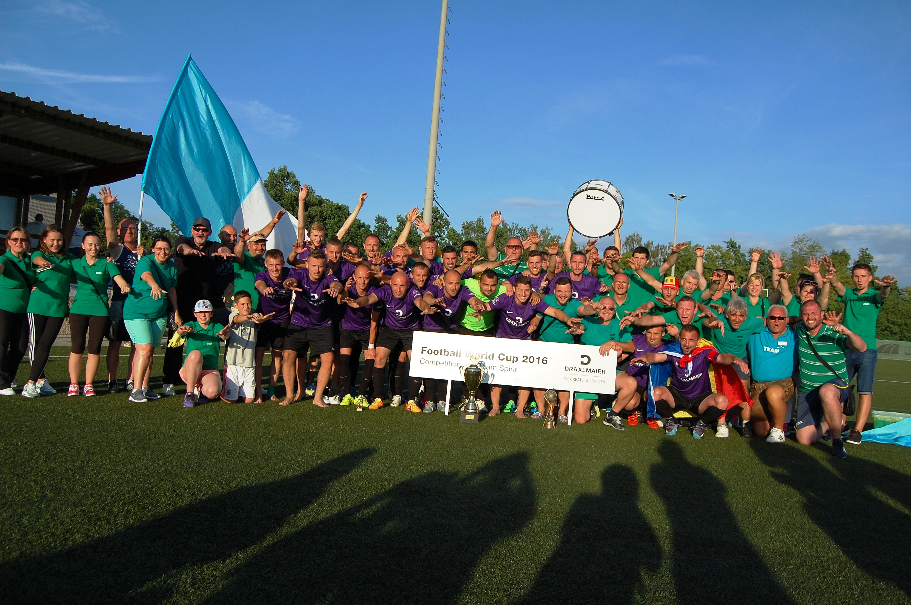 Sătmărenii sunt Campionii Lumii  DRÄXLMAIER la Fotbal