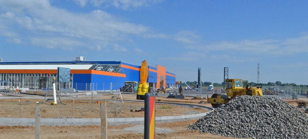 Dedeman se deschide la finalul lunii!