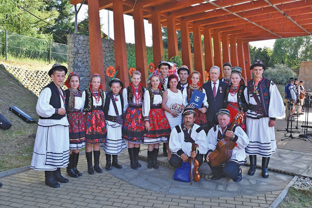 Ansamblul „Florile Tărnii” premiat în Polonia