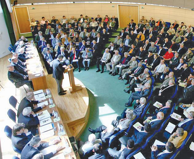 Se stabileşte componenţa seriei şi programul noului sezon