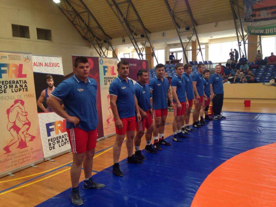 După Slovacia, cantonament la Muntele Mic