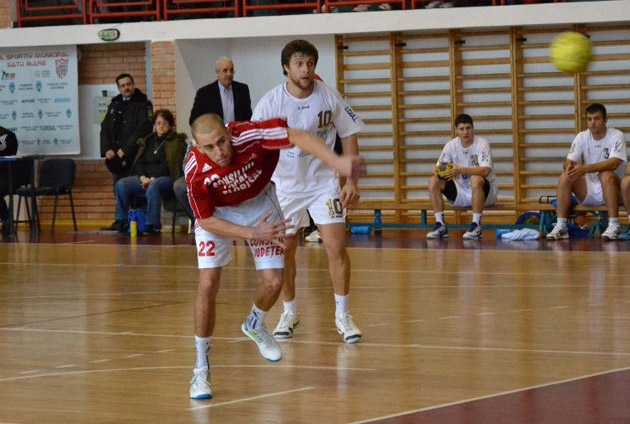 Debut pe terenul campioanei pentru CSM