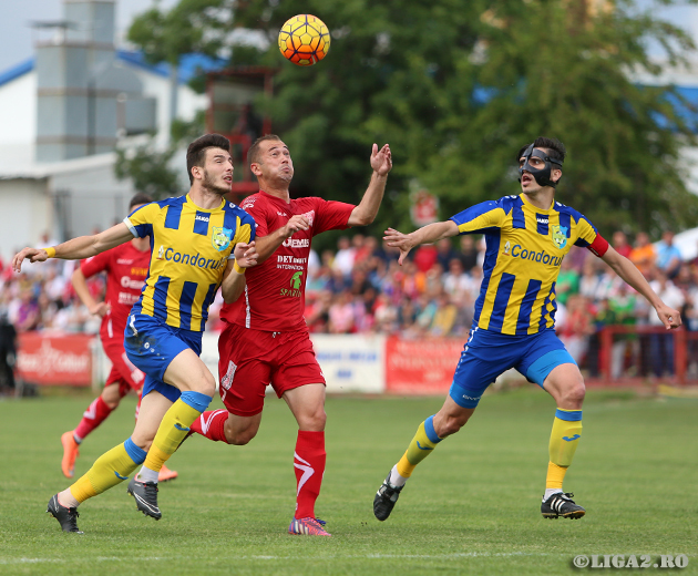 Continuă incertitudinile în eşalonul doi