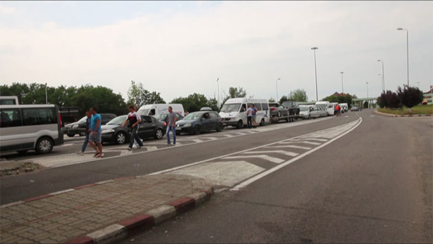 Aglomeraţie mare la Vama Petea