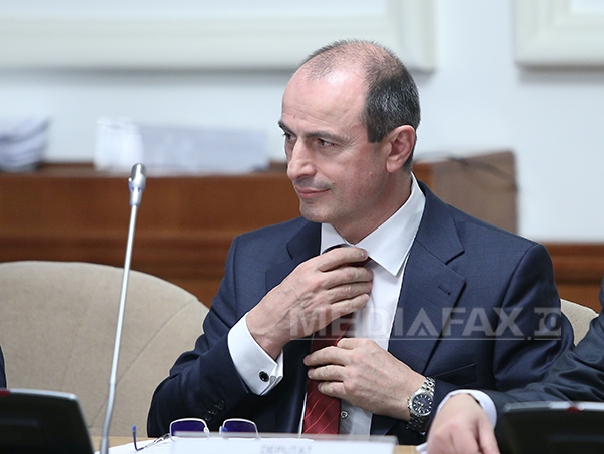 Ministrul Agriculturii Achim Irimescu: ”Cercetarea este în colaps! Îi anulăm datoria de 200 milioane şi o reorganizăm!”