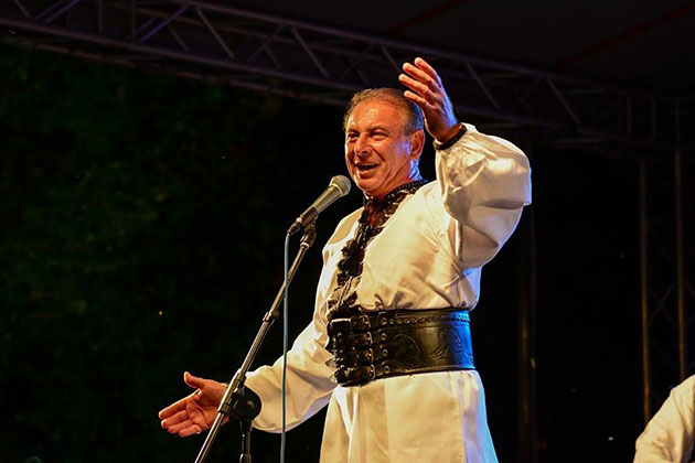 Nicolae Furdui Iancu ”, a oferit o lecţie de folclor autentic românesc
