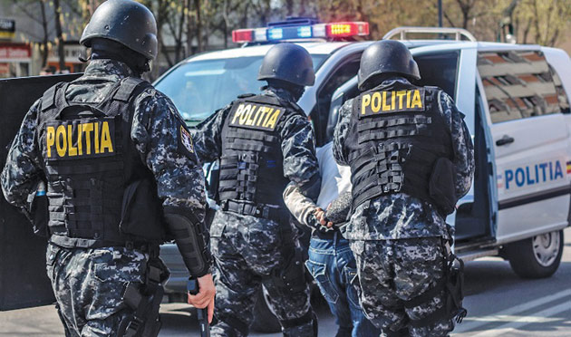 Percheziţii DIICOT în 42 de locaţii