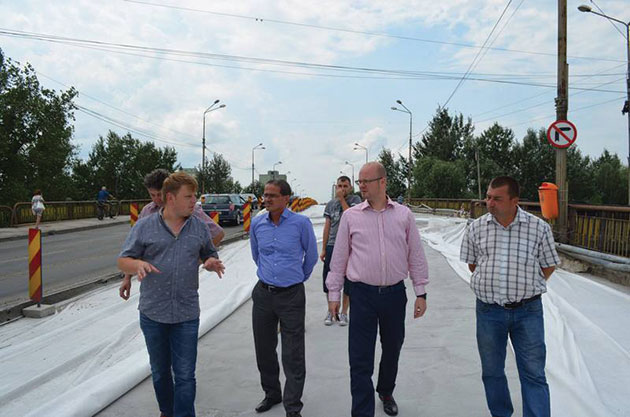 Primarul, în inspecție pe pod