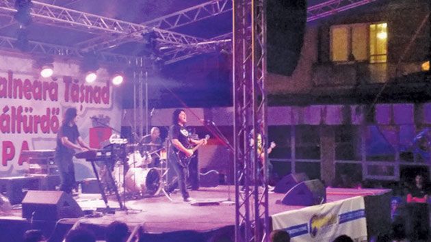 Sărbătoare ca-n poveşti la Tăşnad