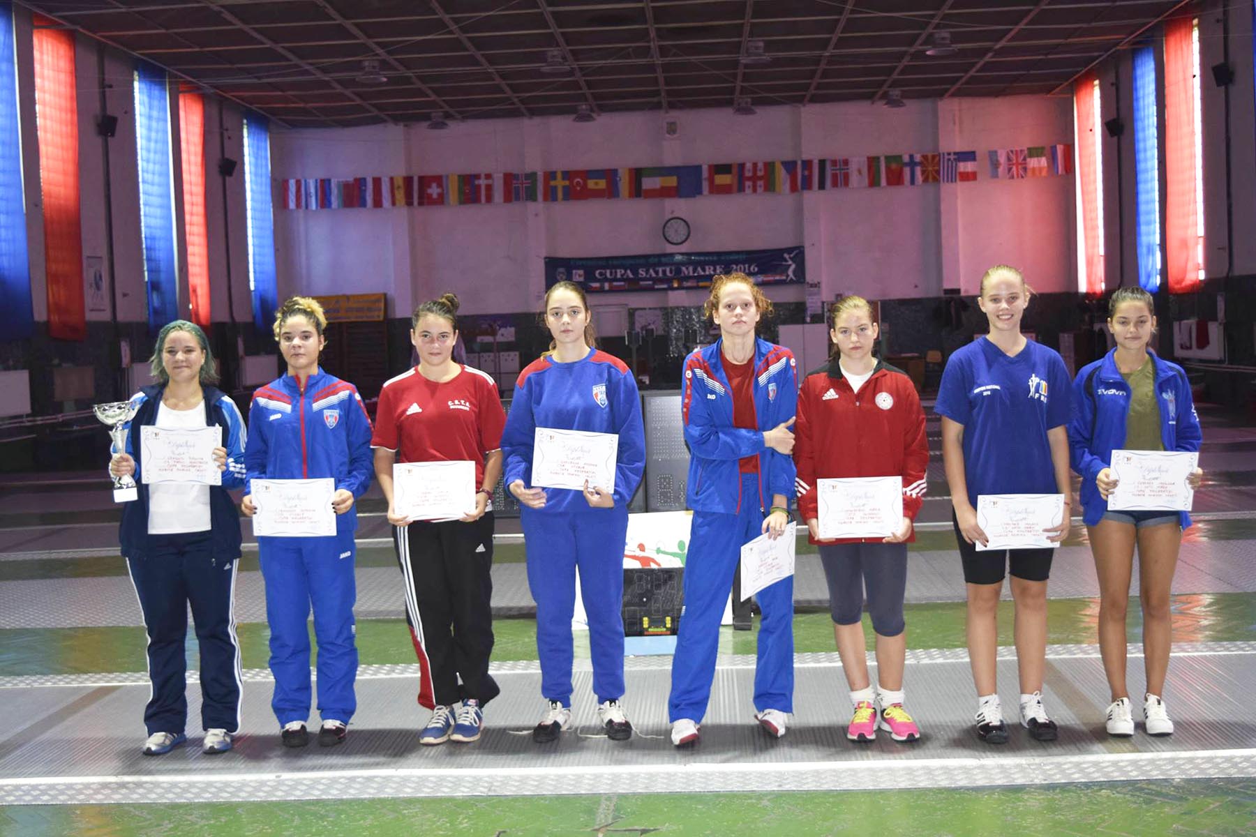 Sătmărenii, campioni balcanici la spadă