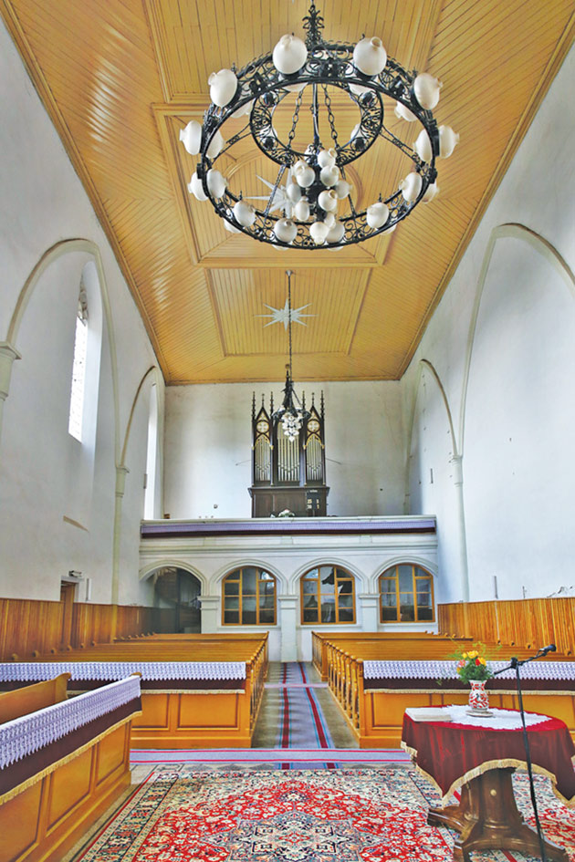 biserica-reformata-tasnad2