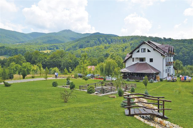 Luna Şes – Templul în aer liber al Oaşului